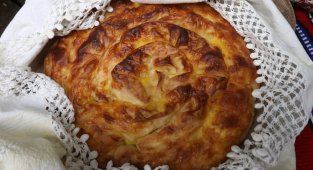 Баница с кисело зеле и ориз за Бъдни вечер и Коледа