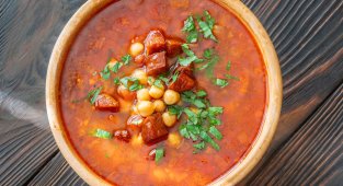 Яхния с нахут за 15 минути