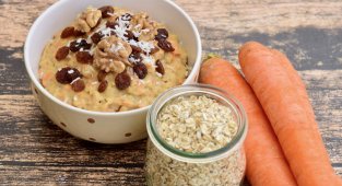 Овесена каша с вкус на морковена торта