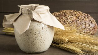 Как да си направите квас за хляб?
