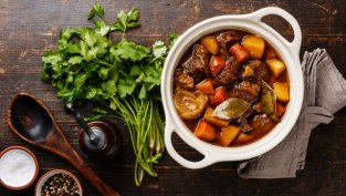 Трапезата на Петковден