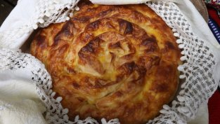 Баница с кисело зеле и ориз за Бъдни вечер и Коледа