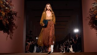 Ferragamo за пролет/лято 2027: Кожа, цветове и класически силуети  (+Снимки)