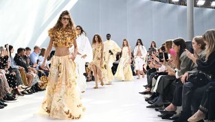Пеперуди и ефирни материи от Zimmermann за пролет/лято 2027 (+Снимки)