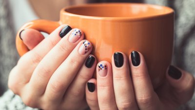 Маникюр за есента според зодията