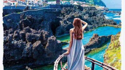 „Песента на буревестника“ – Мина Бейтс