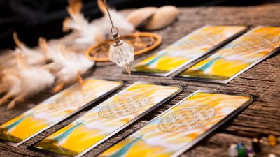 Таро картите разкриват какво очаква зодиите през 2019