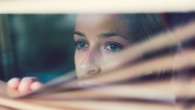 Психологът Михаела Георгиева: При атичифобия човек непрекъснато отлага и не започва нови неща