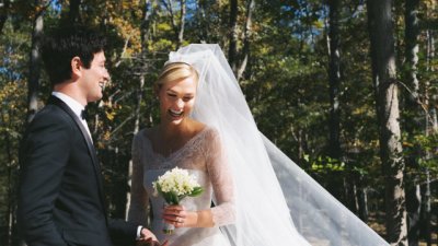 Супермоделът Карли Клос се омъжи 