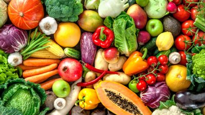 Цветни храни, подхранващи кожата