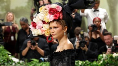 Роклите, които ни омагьосаха на Мет Гала (Галерия)