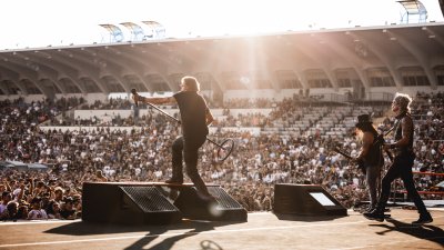 40 000 души пяха с Guns N' Roses на стадион „Васил Левски“ (+Снимки)