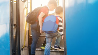 Децата под 10 години ще ползват транспорт безплатно