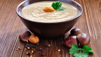 Коледна крем супа от кестени 