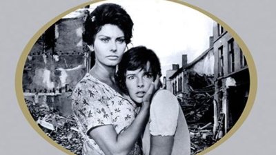 Майка и дъщеря по опустелите пътища на Италия