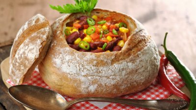 Картофена крем супа в хлебче