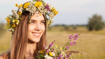 5 билки, които подхранват сухата кожа и балансират мазната