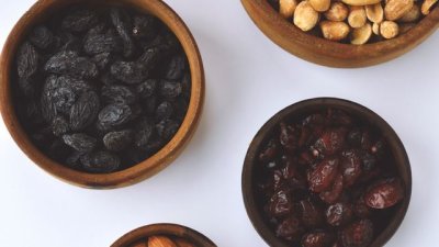 Ядки и сушени плодове, които да включите във вашата диета