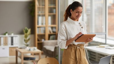 5 съвета да изглеждаме елегантно с по-малко дрехи