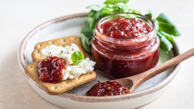 Конфитюр от домати и малини 