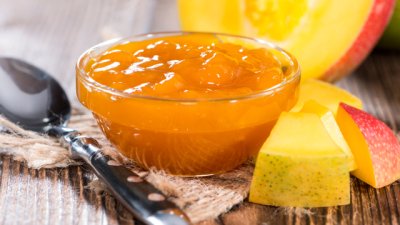 Конфитюр с манго и праскови