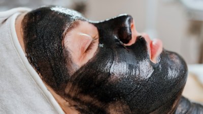 3 чудни маски с активен въглен, ако имате черни точки
