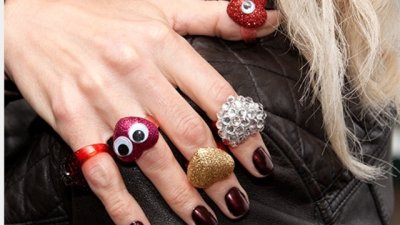 Направете си красиви пръстени с камъни за Свети Валентин