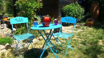 Цвят тюркоаз в дома и градината