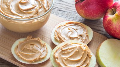 Грешки в отслабването, които допускате с фъстъченото масло 