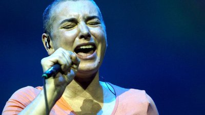 Почина певицата Шиниъд О’Конър