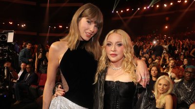 Мадона се завърна на сцената на Музикалните видео награди на MTV и спечели най-много статуетки (+Снимки)