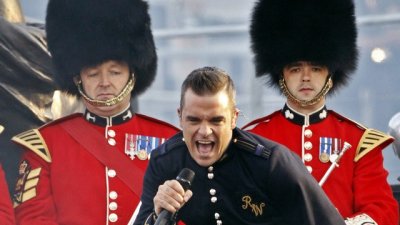 Роби Уилямс стана баща на момиченце – Тиодора Роуз