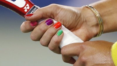 Стъпаловиден маникюр – направи си сама