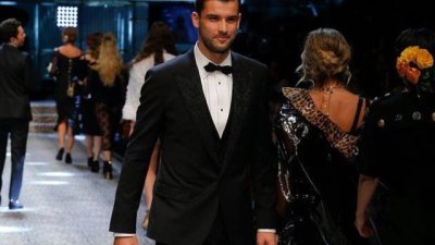 Григор Димитров дефилира на ревю на Dolce & Gabbana 