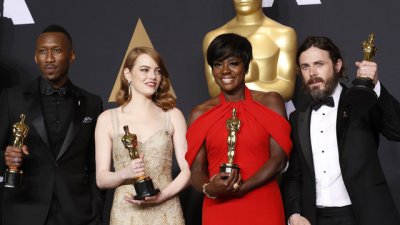 „La La Land“ взе 6 Оскара, за малко стана и най-добър филм