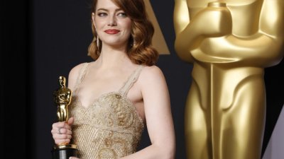 Знаете ли, че... Ема Стоун е играла три пъти гадже на Райън Гослинг?