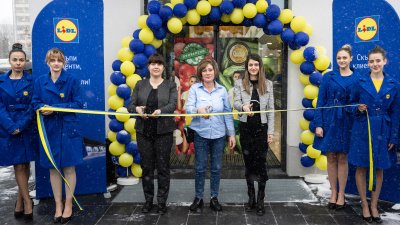 Първият магазин на Lidl за 2024 г. отвори врати в София 