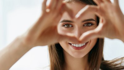 5 грижи за сгъстяване на веждите 