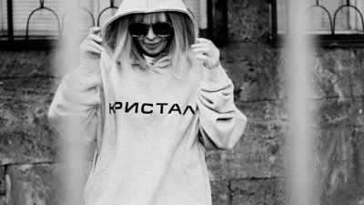 Лили Иванова хареса дрехите на новата марка на Мартен Роберто