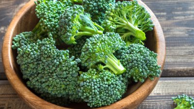 Храни, които е добре да ядем сурови