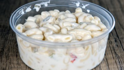 Макаронена салата с яйца и майонеза 