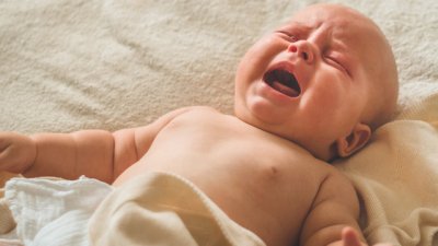 Причини за плач при новородените 