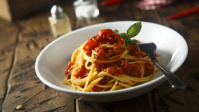 Доматен сос за паста с подправки 