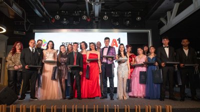 А1 и НАПГ отличиха младежи, израснали в приемни семейства, във „Вечерта на успелите“ 