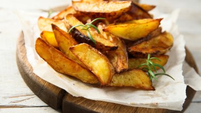 Как правилно да претопляте печените картофи 