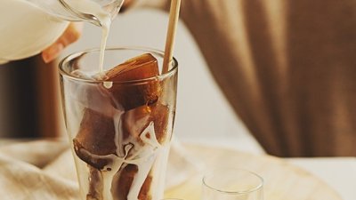 Освежаваща кафе напитка