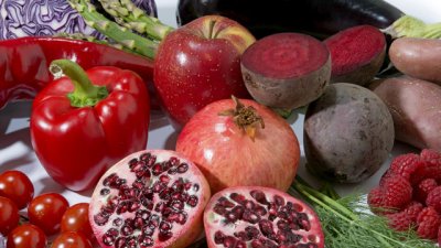 Какви са ползите за здравето от червените зеленчуци 