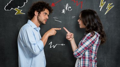 5 знака, че партньорът ви има проблеми с доверието