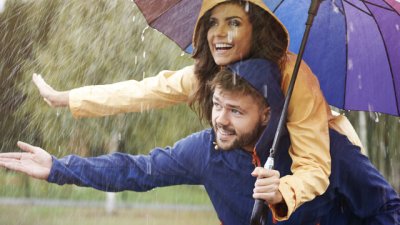 7 мъжки жеста, които ни карат да обичаме мъжете още повече