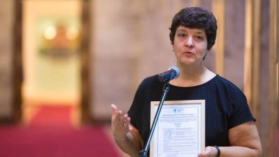 Хората трябва да са активни участници в създаването на по-добър живот